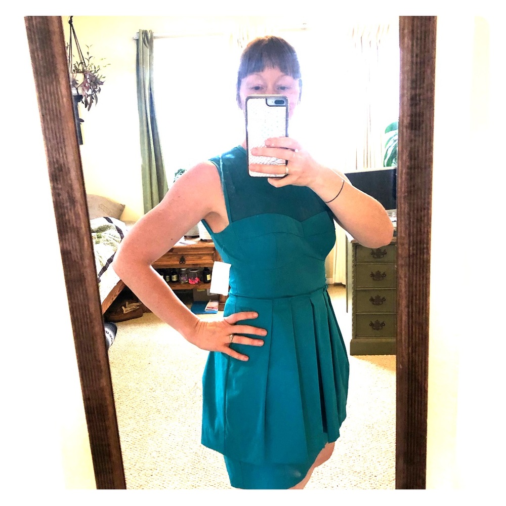 Nanette Lepore dress size 6 never worn